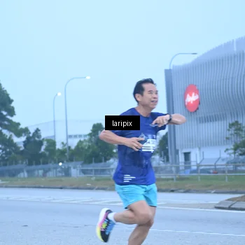 Runner Photo 7587233
