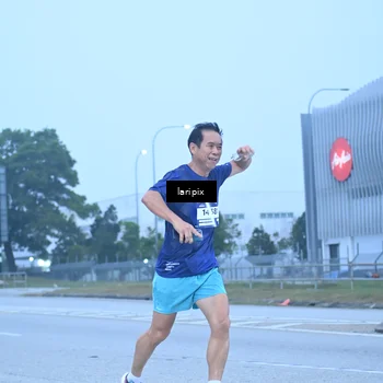 Runner Photo 7587236