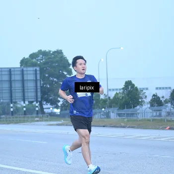 Runner Photo 7587261