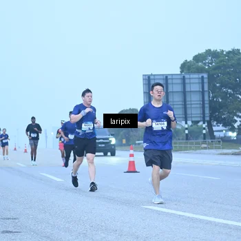 Runner Photo 7587268