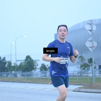 Runner Photo 7587303
