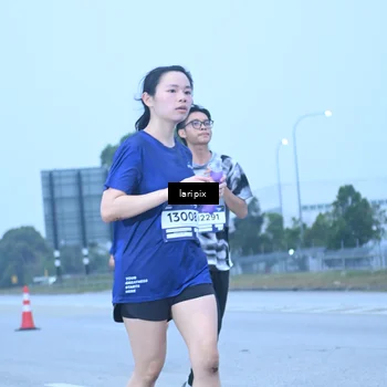 Runner Photo 7587306