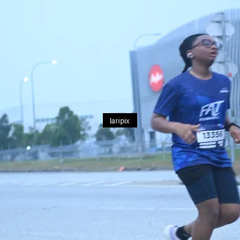 Runner Photo 7587314