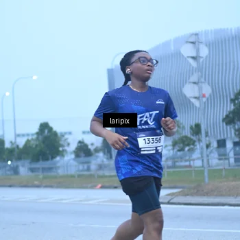 Runner Photo 7587318