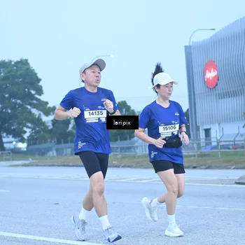 Runner Photo 7587324