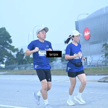 Runner Photo 7587326