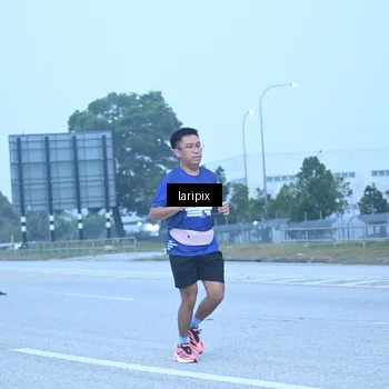 Runner Photo 7587339