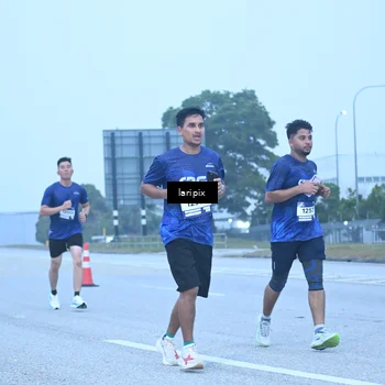 Runner Photo 7587346