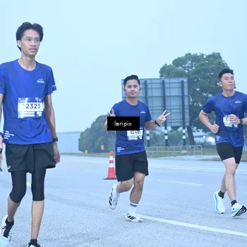 Runner Photo 7587355