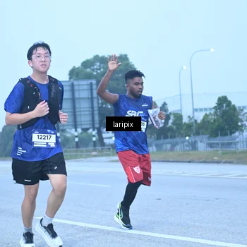 Runner Photo 7587385