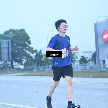 Runner Photo 7587399