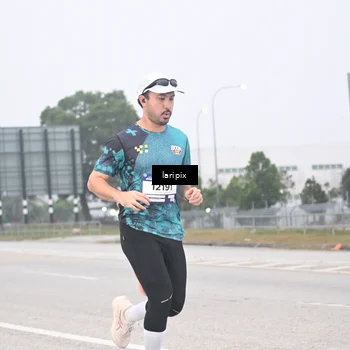 Runner Photo 7587430