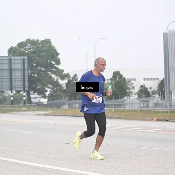 Runner Photo 7587436