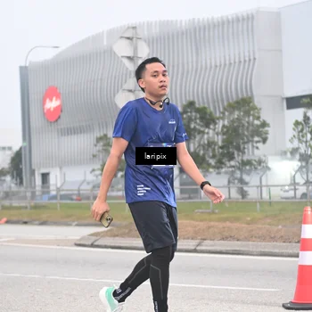 Runner Photo 7587443