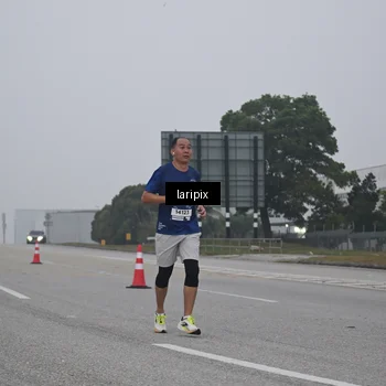 Runner Photo 7587471