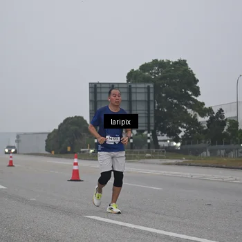 Runner Photo 7587473
