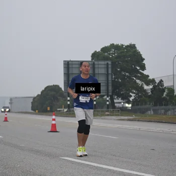 Runner Photo 7587475