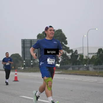 Runner Photo 7587484