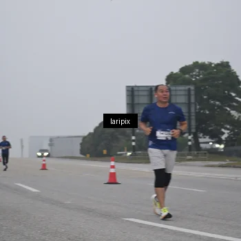 Runner Photo 7587486