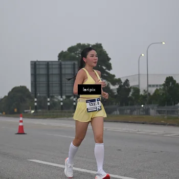 Runner Photo 7587509