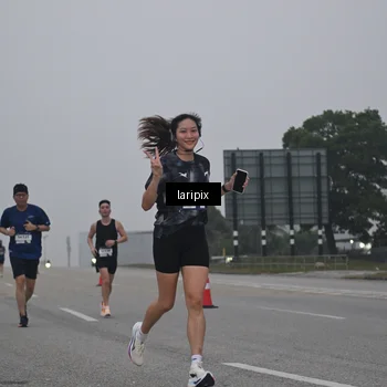 Runner Photo 7587520