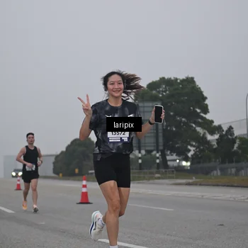 Runner Photo 7587525