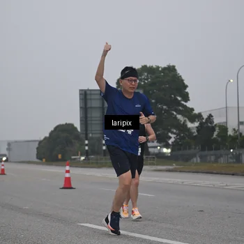 Runner Photo 7587527