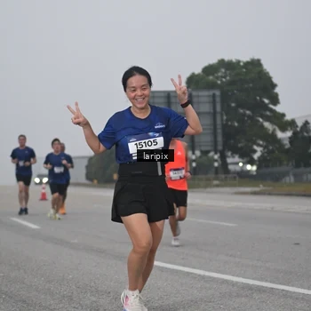 Runner Photo 7587568
