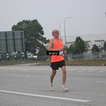 Runner Photo 7587582
