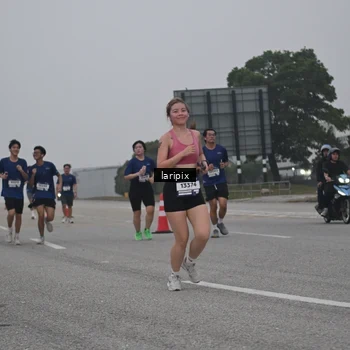 Runner Photo 7587610