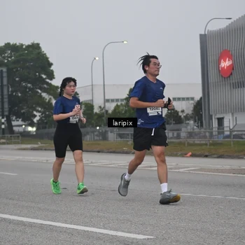 Runner Photo 7587617