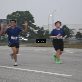 Runner Photo 7587618