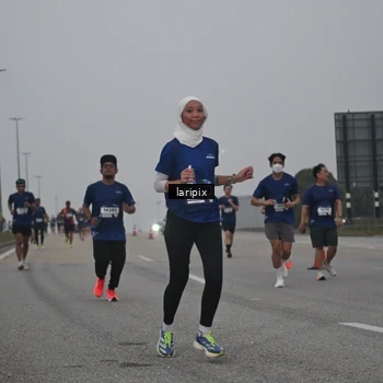 Runner Photo 7587626