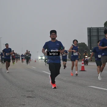 Runner Photo 7587630