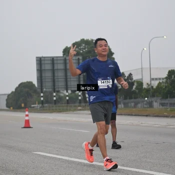 Runner Photo 7587707