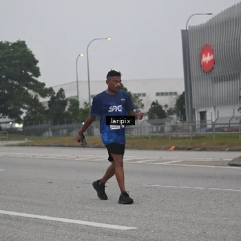 Runner Photo 7587712