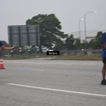 Runner Photo 7587716