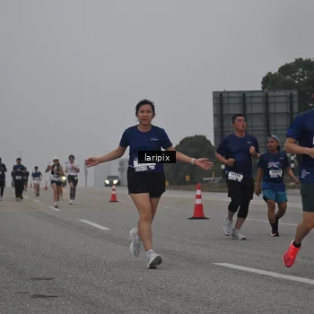 Runner Photo 7587734