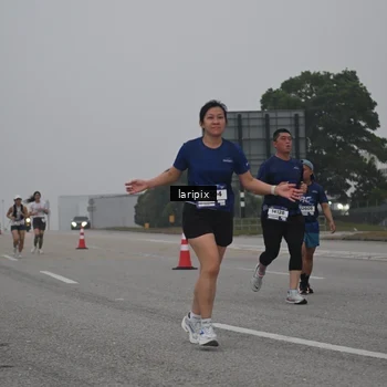 Runner Photo 7587737