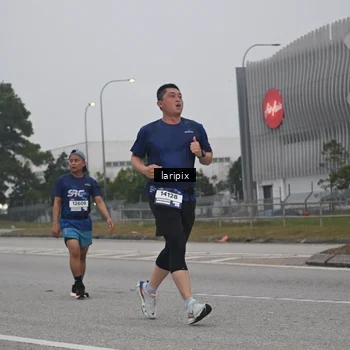 Runner Photo 7587745