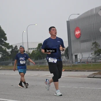 Runner Photo 7587749