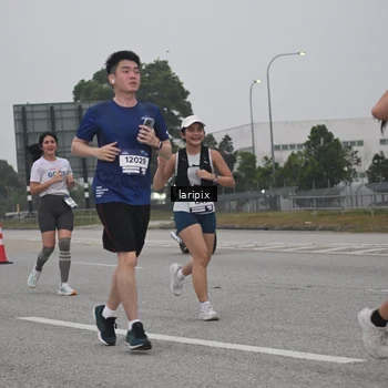 Runner Photo 7587750