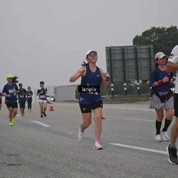 Runner Photo 7587775