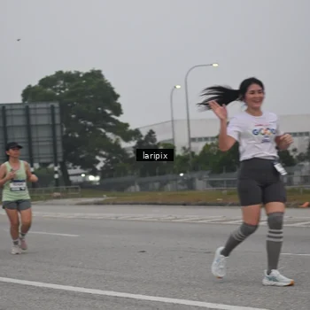 Runner Photo 7587780