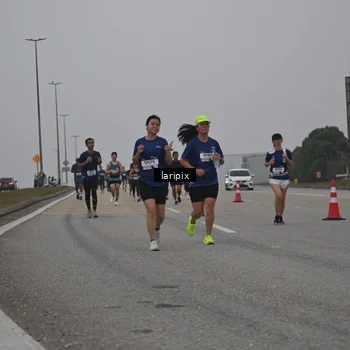 Runner Photo 7587783