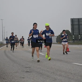 Runner Photo 7587792