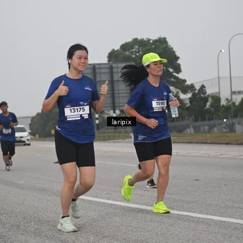 Runner Photo 7587805