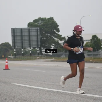 Runner Photo 7587854