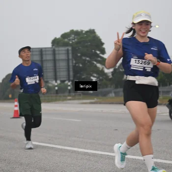 Runner Photo 7587860