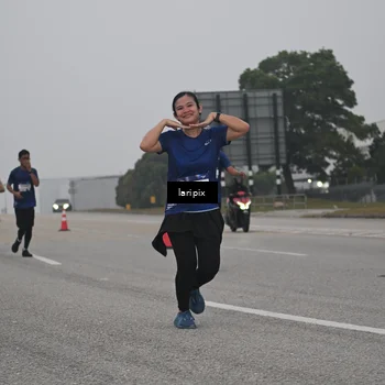 Runner Photo 7587903